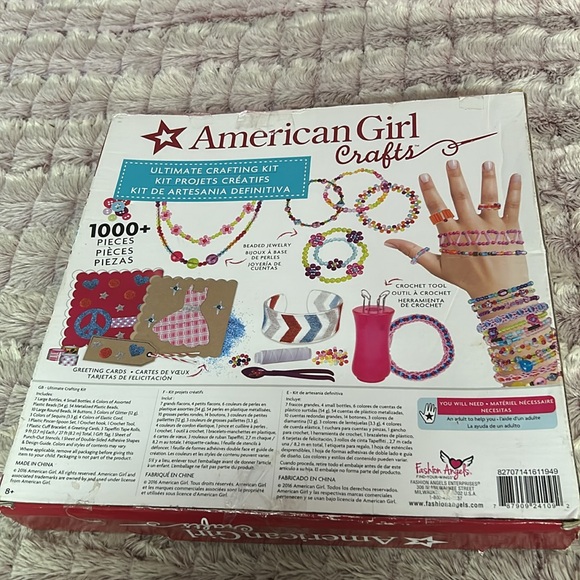 American Girl Crafts ultimate crafting kit - Picture 2 of 2